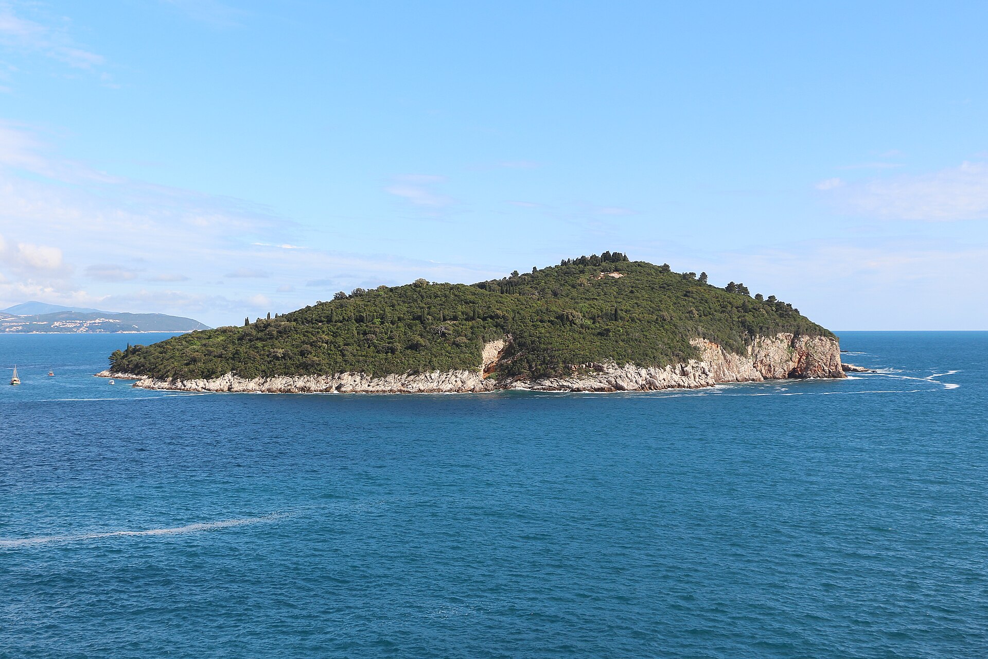 Ön Lokrum utanför Dubrovnik