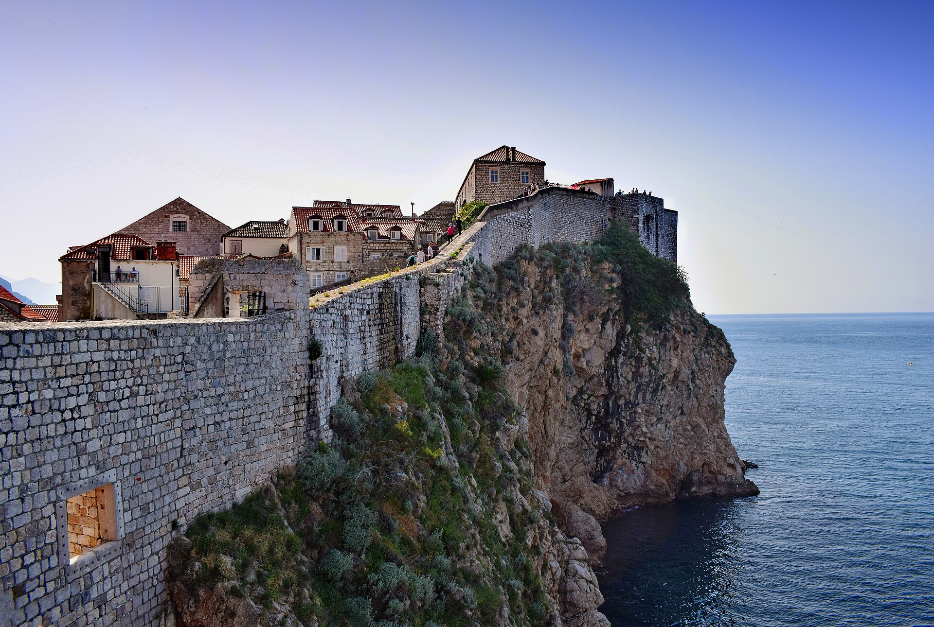 Promenad på stadsmuren i Dubrovnik